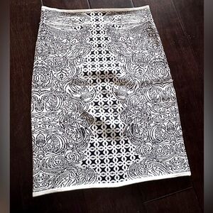 BcbgMaxAzria mini skirt size XS